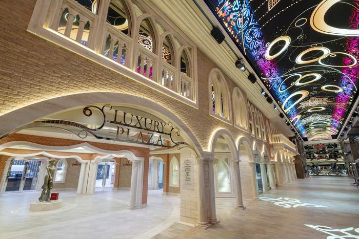 MSC Cruises MSC Virtuosa MSC Galleria Virtuosa 4.jpg